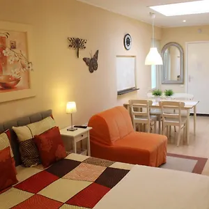 https://tanjas-bb.valkenburgaandegeul-hotels.com
