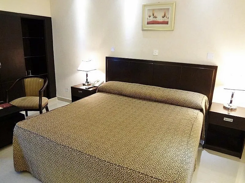 Palm Beach Hotel Dubai 3*,